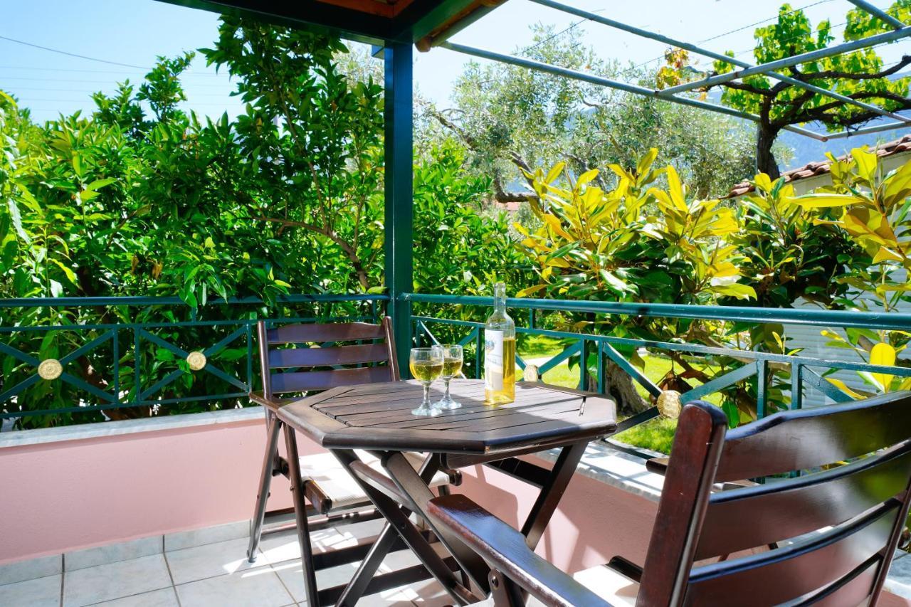 Edem Garden Apartman Szkála Potamiász Kültér fotó